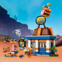 Alternative view of LEGO Fortnite 77076 Durr Burger Ravintola