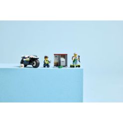 Alternative view of LEGO City 60455 Takaa-ajo poliisimoottoripyörällä 