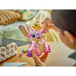 Alternative view of LEGO Disney 43257 Angel