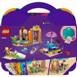 Alternative view of LEGO Friends 42672 Loma‑ ja rantarakennelmat matkalaukussa