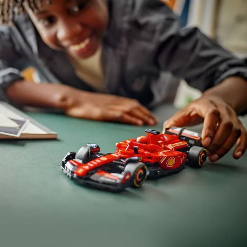 LEGO Speed Champions 77242 Ferrari SF-24 F1 ‑kilpa-auto - Image 4