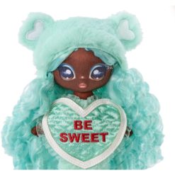 Alternative view of Na! Na! Na! Surprise Cynthia Sweets-nukke