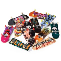 Sormiskeitti Tech Deck Paris 2024 erilaisia
