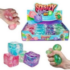 Puristelulelu kuutio kimaltava erilaisia