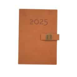 Kirjakalenteri kova 2025 Aika