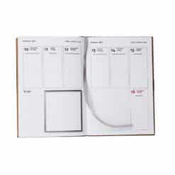 Kirjakalenteri kova 2025 Aika