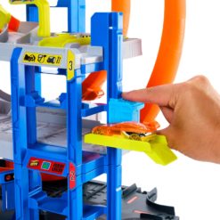 Parkkitalo Hot Wheels Mega Loop